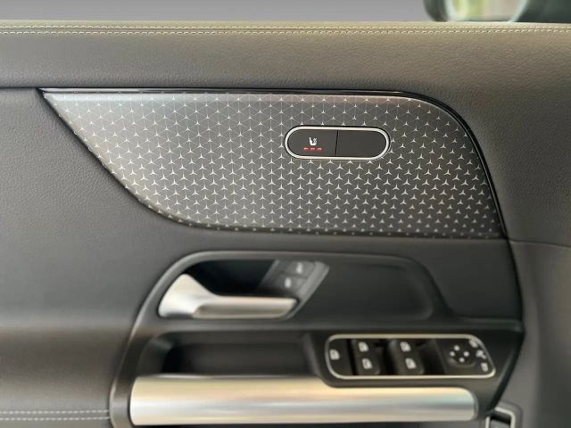 Mercedes-Benz GLA 200 Progressive