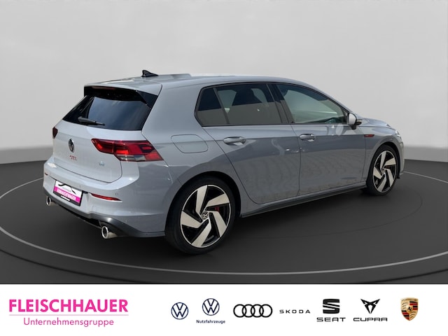 Volkswagen Golf 2.0 TSI Golf VIII