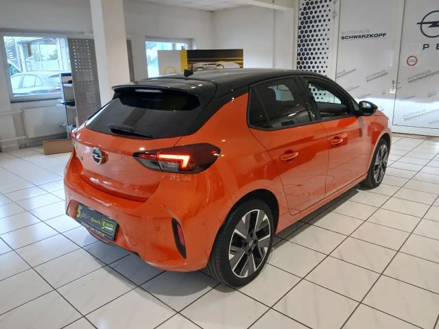 Opel Corsa ACC+LED+Navi+SHZ+Winterp.+Fernlichtass.