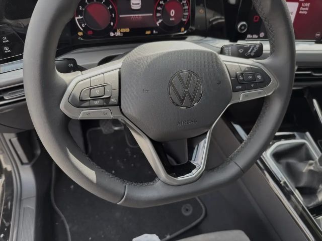 Volkswagen Golf 1.5 TSI Style