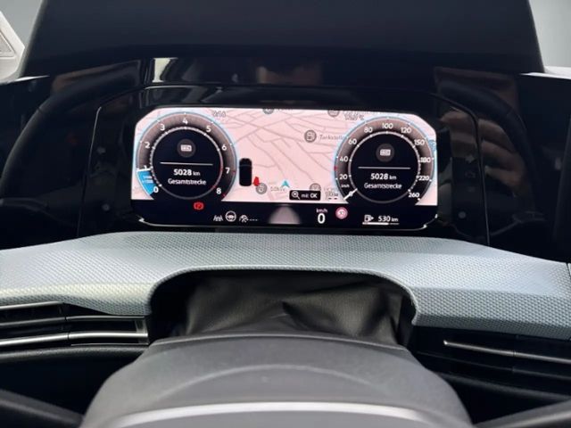 Volkswagen Golf 1.5 TSI Golf VIII