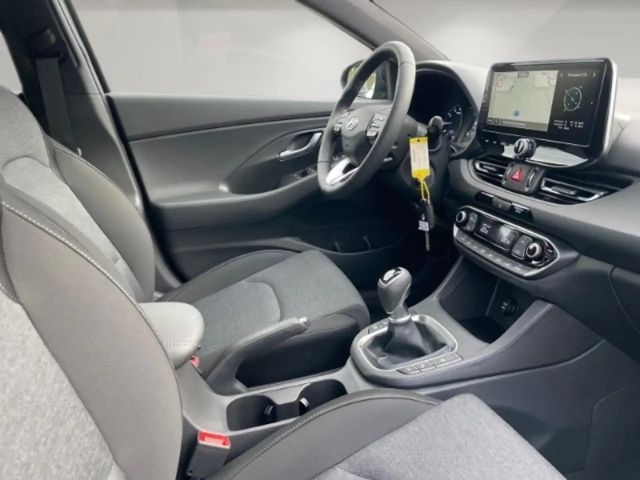 Hyundai i30 Advantage Hybrid