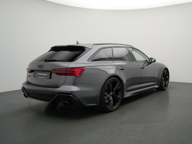 Audi RS6 Avant Quattro