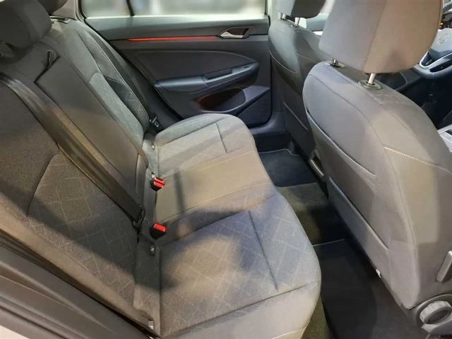 Volkswagen Golf 1.0 TSI Life