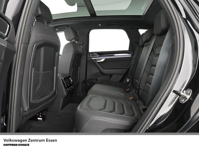 Volkswagen Touareg 4Motion R-Line