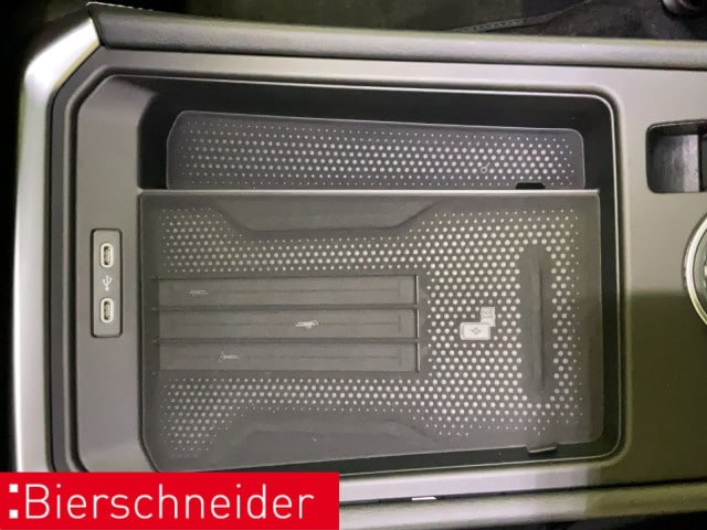 Volkswagen T-Roc 1.5 eTSI DSG R-Line Style