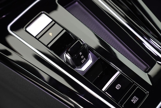 Volkswagen Golf 2.0 TSI DSG Golf VIII