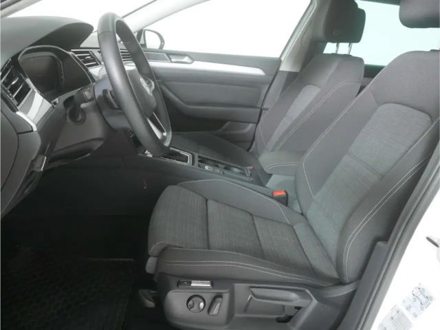 Volkswagen Passat 2.0 TDI Business DSG Variant