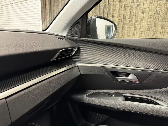 Peugeot 3008 Active Pack EAT8 PureTech