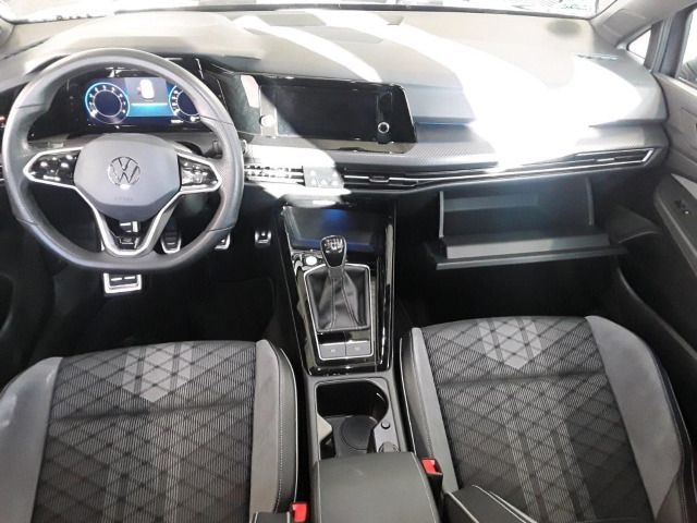 Volkswagen Golf 1.5 TSI R-Line