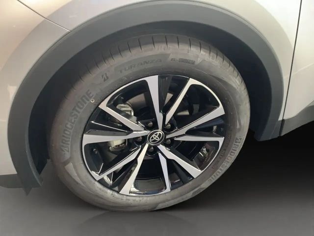 Toyota C-HR Hybride Team D