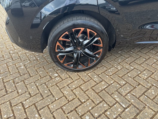 Cupra Terramar 1.5 e-Hybrid VZ