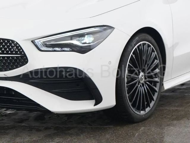 Mercedes-Benz CLA 200 AMG Line Coupé