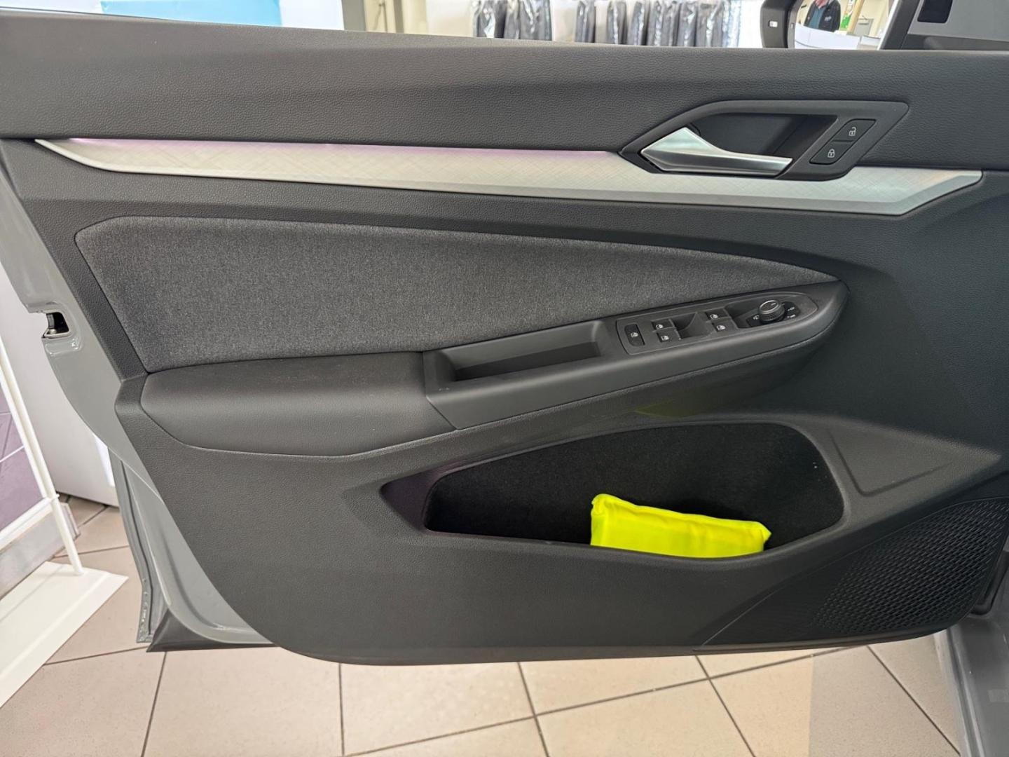 Volkswagen Golf 1.5 TSI Golf VIII Life