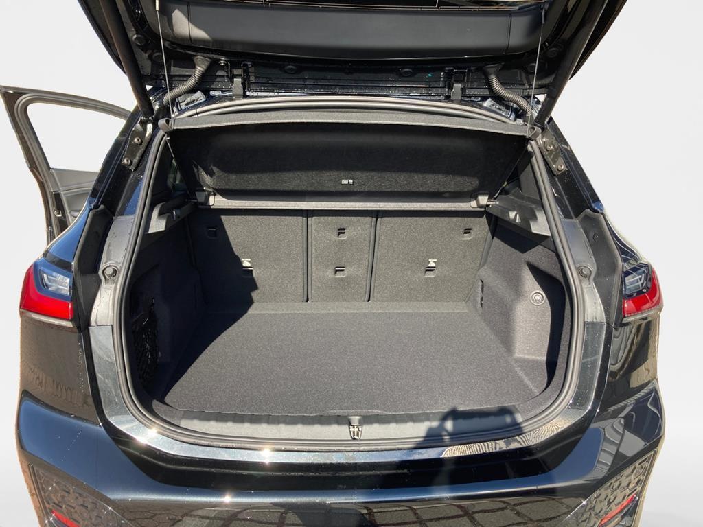 BMW 220 220i Active Tourer