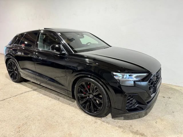 Audi Q8 55 TFSI Hybride Quattro