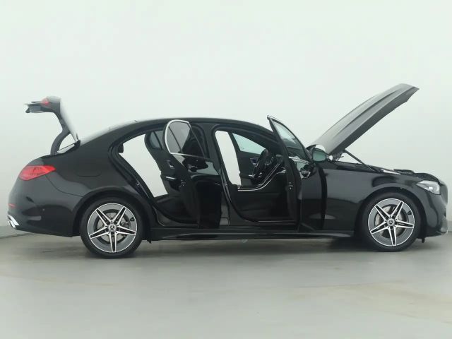 Mercedes-Benz C 300 AMG Line C 300 d Sedan