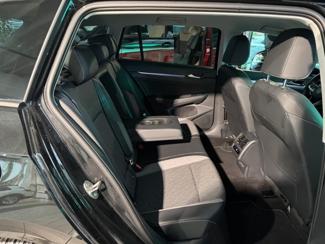 Volkswagen Golf 1.5 TSI Golf VIII Variant