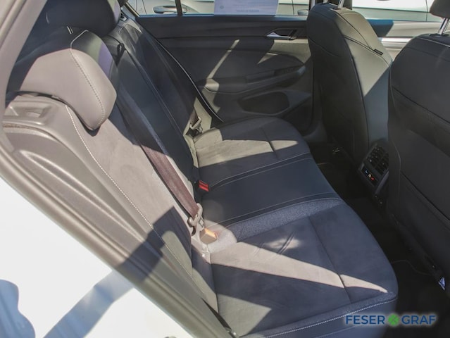 Volkswagen Golf 1.5 eTSI