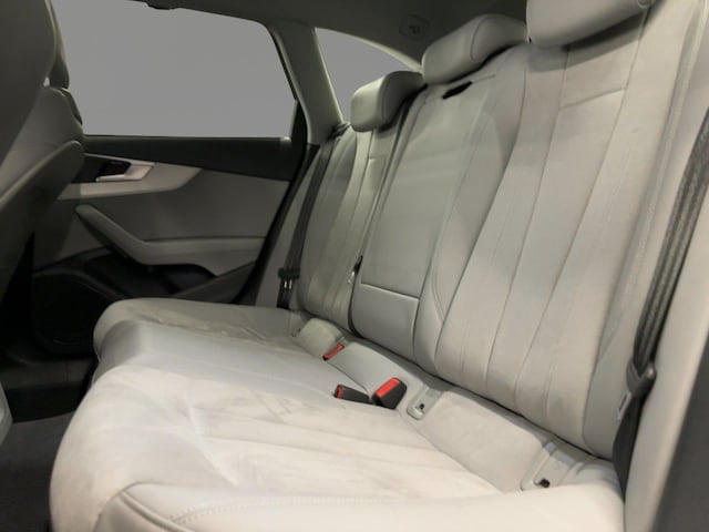 Audi A4 40 TDI Avant Quattro S-Tronic