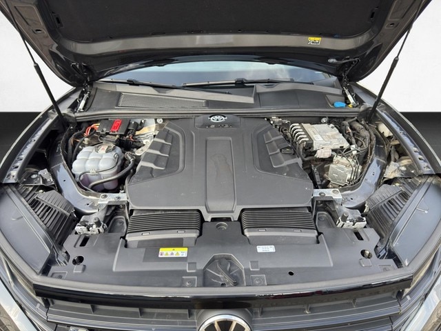 Volkswagen Touareg 4Motion R-Line