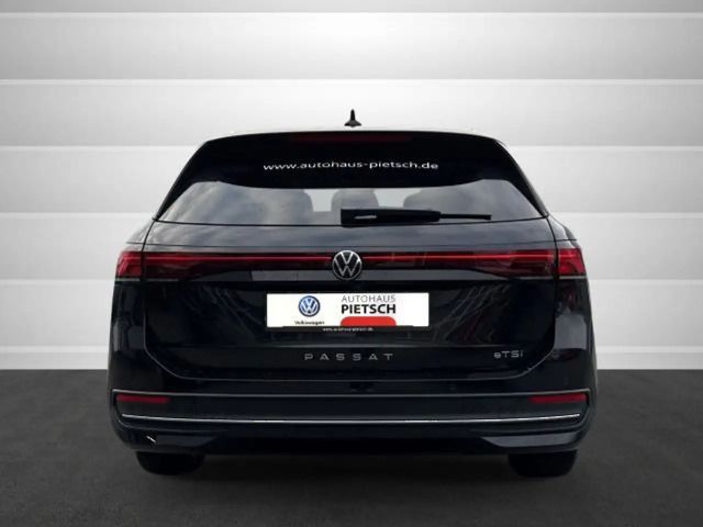 Volkswagen Passat 1.5 eTSI Business DSG Variant