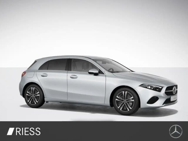 Mercedes-Benz A 250 A 250 e