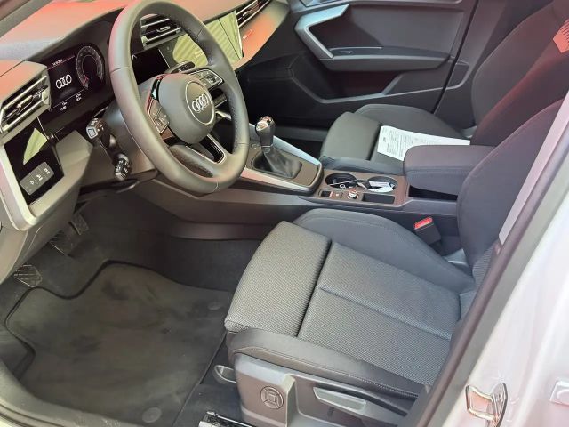 Audi A3 30 TFSI Sedan