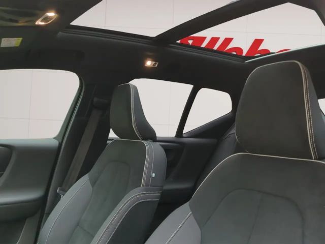 Volvo XC40 Dark Recharge T5 Ultimate