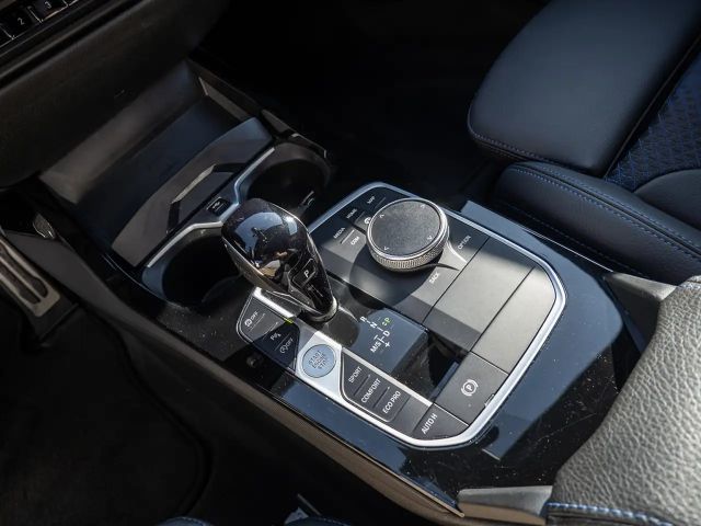 BMW 118 118i M-Sport Sedan