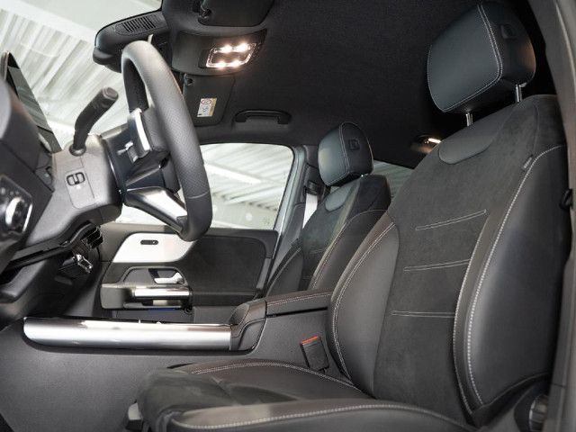 Mercedes-Benz GLA 200 GLA 200 d