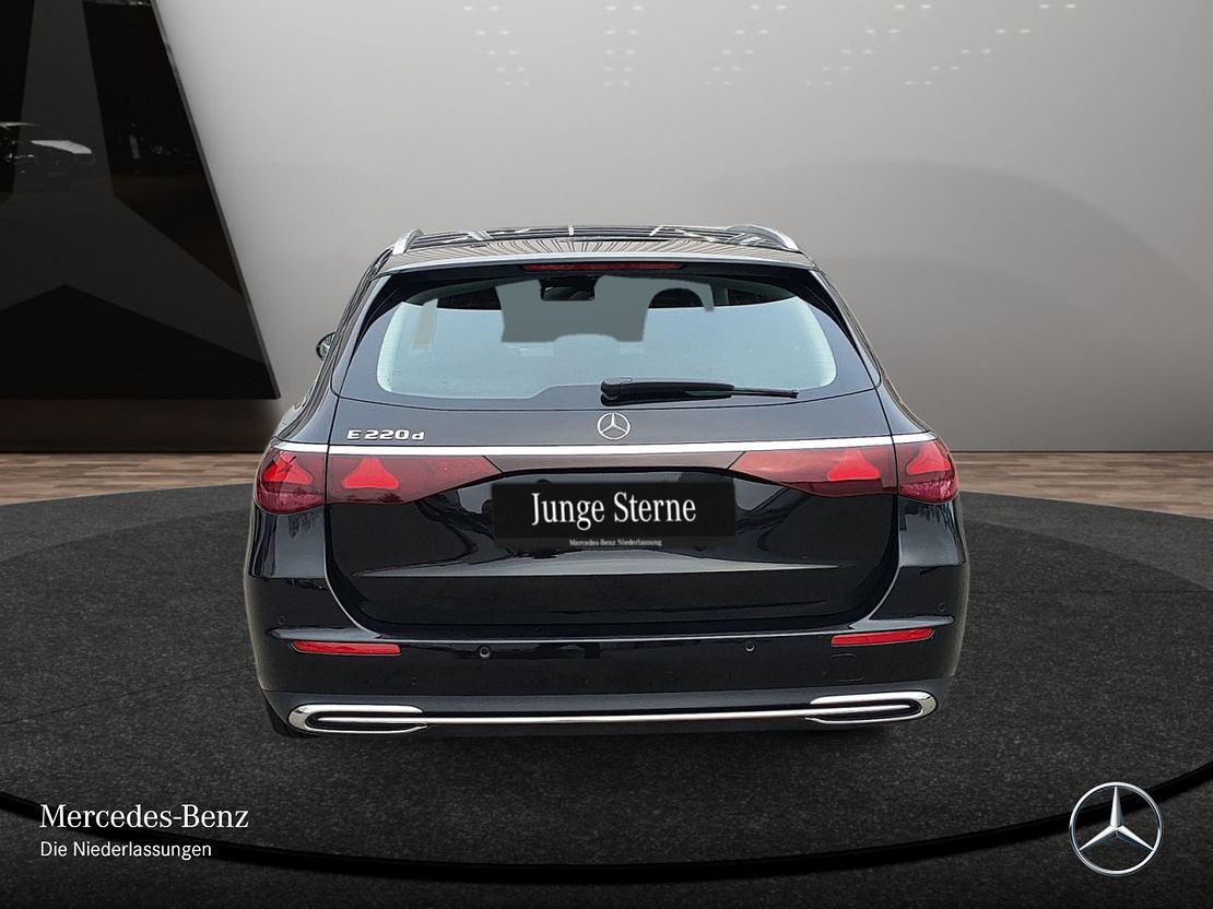 Mercedes-Benz E 220 AVANTGARDE E 220 d Estate