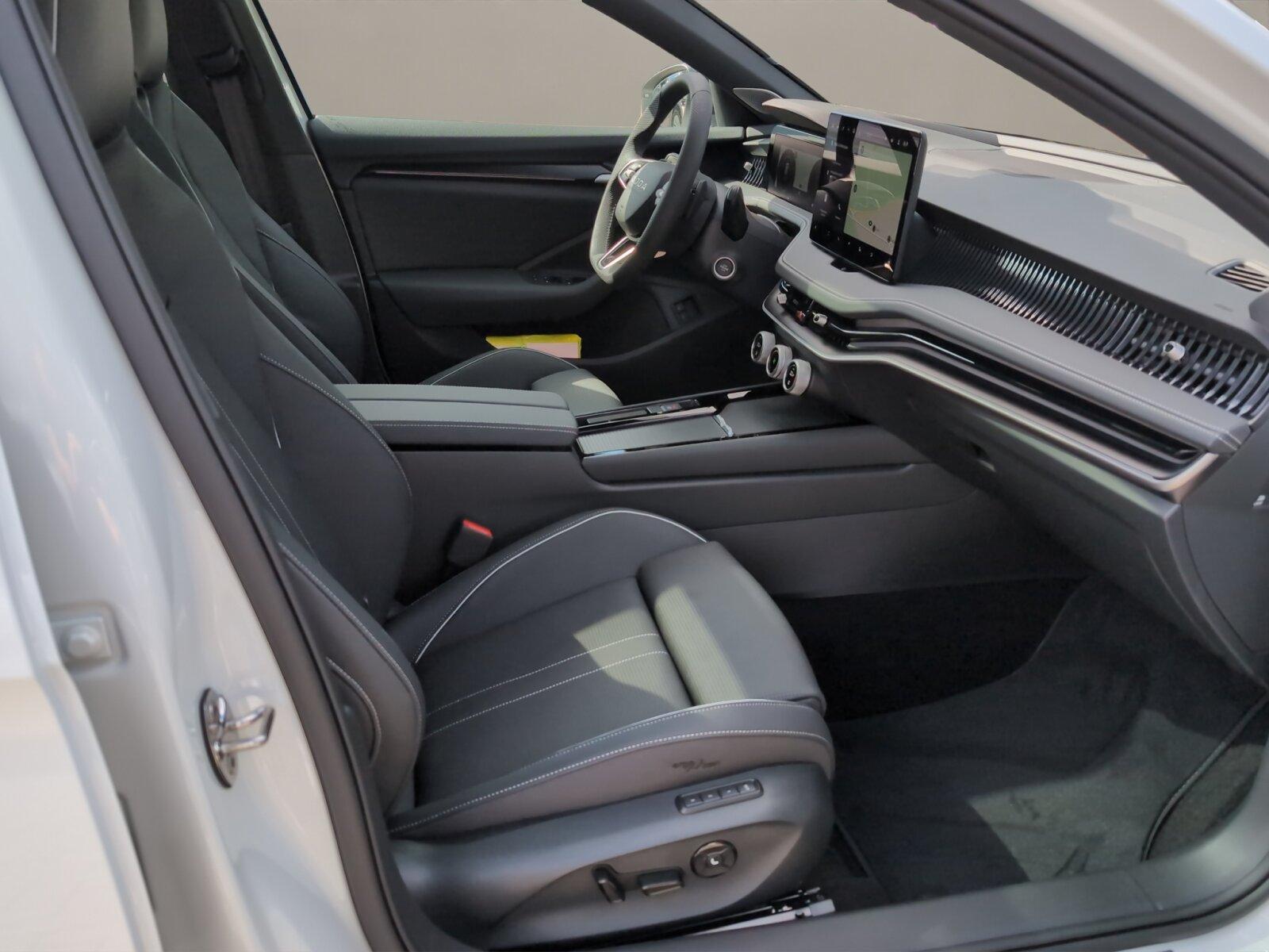 Skoda Superb 1.5 TSI Sportline iV