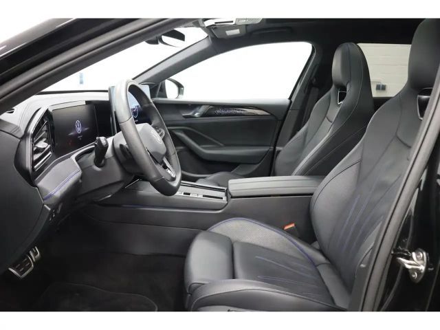 Volkswagen Passat 2.0 TDI R-Line Variant