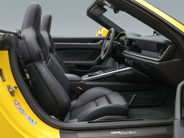 Porsche 992 Cabrio Turbo