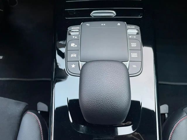 Mercedes-Benz A 180 AMG Line Hatchback