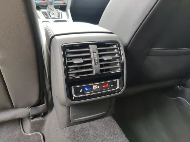 Volkswagen Arteon DSG R-Line