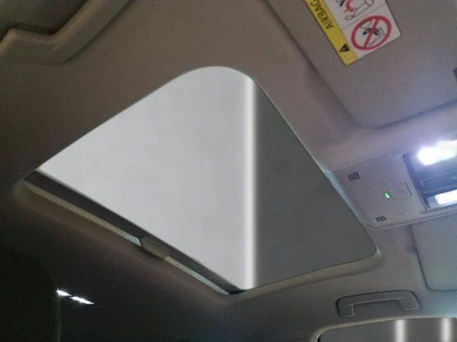 Volkswagen Golf 1.5 TSI Golf VIII Life