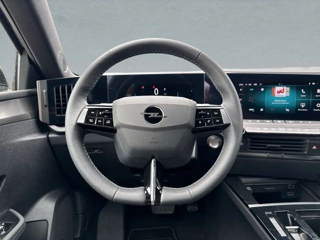 Opel Astra GS-Line Grand Sport