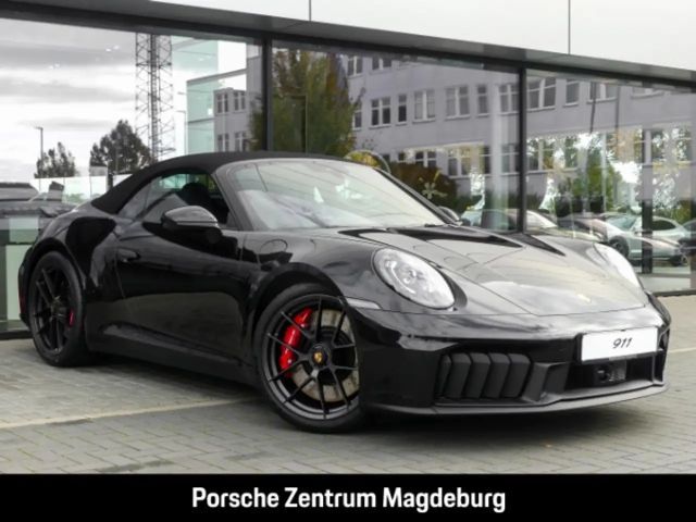 Porsche 992 Cabrio Carrera GTS