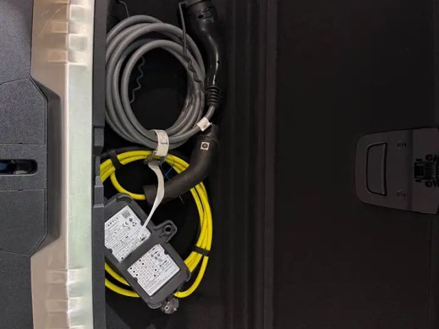 BMW 330 330e M-Sport Touring xDrive