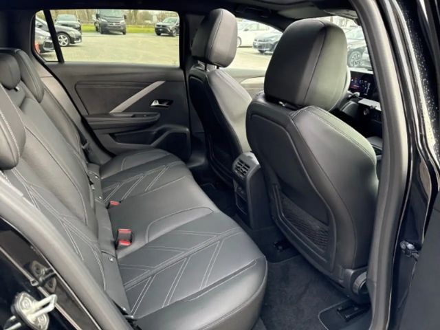 Opel Astra GSe Sports Tourer