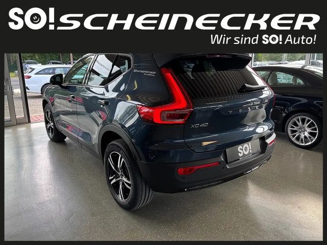 Volvo XC40 Dark Plus