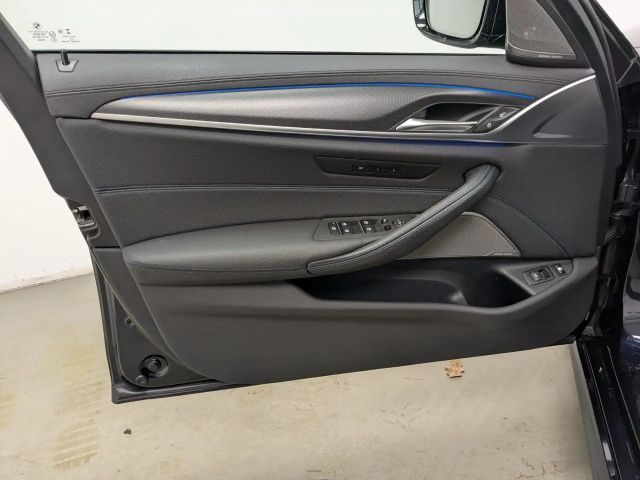 BMW 530 530e M-Sport xDrive