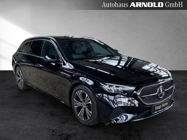 Mercedes-Benz E 200 AVANTGARDE Estate