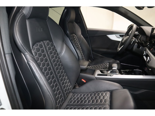 Audi RS4 Avant Quattro