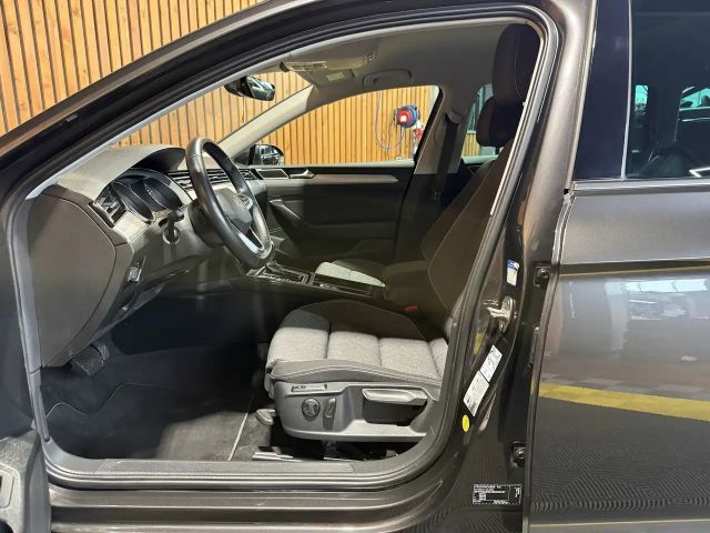 Volkswagen Passat DSG Variant
