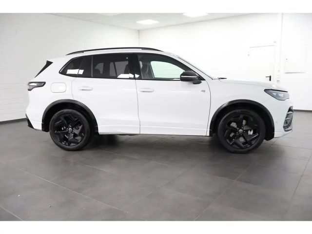 Volkswagen Tiguan 2.0 TDI DSG R-Line