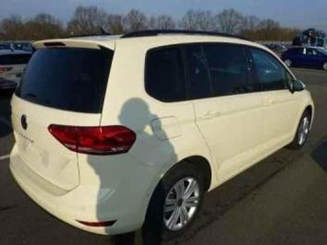 Volkswagen Touran 2.0 TDI DSG IQ.Drive