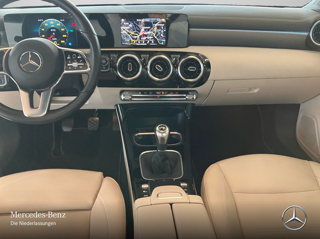 Mercedes-Benz CLA 200 CLA 200 d Coupé